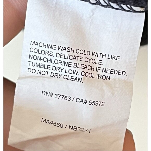 Perry Ellis 1/4 Zip Sweater Mens Large Burgundy Long Sleeve Golf Pullover EUC - Picture 5 of 6